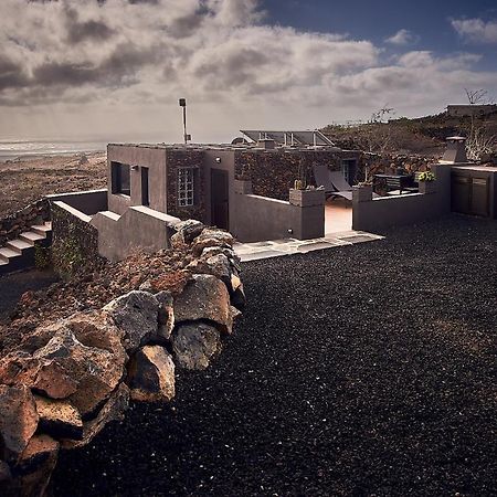 La Casita Del Volcan Villa Ye Екстериор снимка